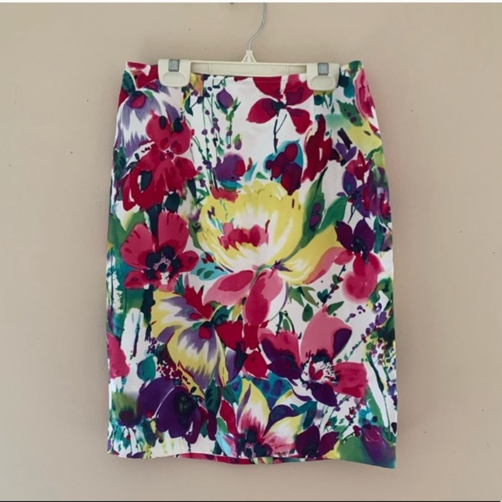 NWT Gorgeous Jones NY floral skirt